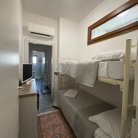 Appartement Moro94 *